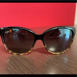 Wmns Maui Jim Polarized Cat Eye Sunglasses